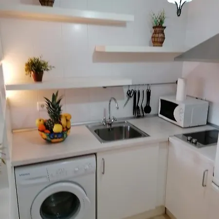 Bajondillo 41 *